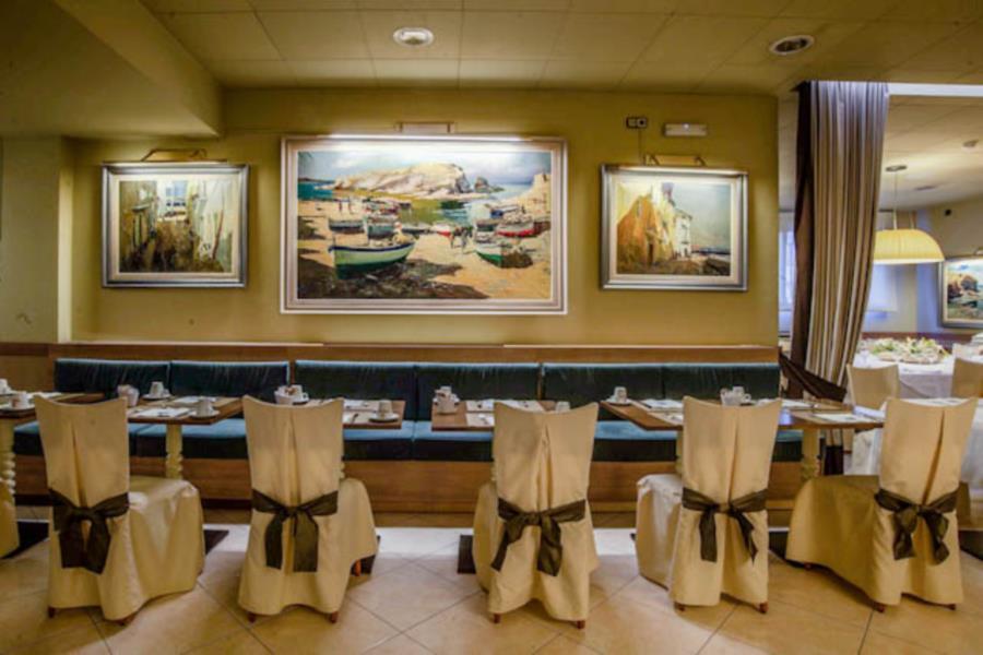 Hotel Pirineos Figueres By Pierre & Vacances Exterior foto